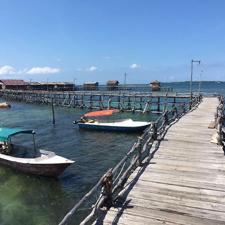 Bintan Laguna Restaurant And Resort Телукбакау Экстерьер фото